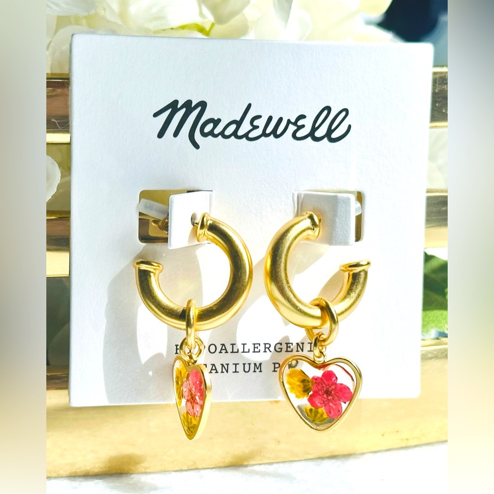 New MADEWELL floral heart huggie hoop earrings
